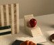 Tábua de Servir em Mármore Hera Branco e Bordô, multicolor | WestwingNow