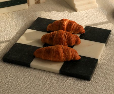 Tábua de Servir em Mármore Cronos Branco e Verde | Westwing