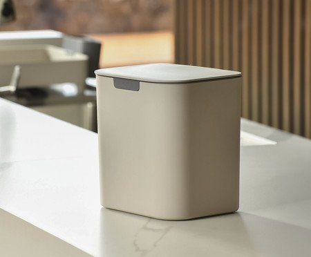 Lixeira de Bancada Parede e Liv Fechado Bege | Westwing