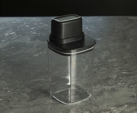 Pote Hermético com Medidor Drop Preto | Westwing
