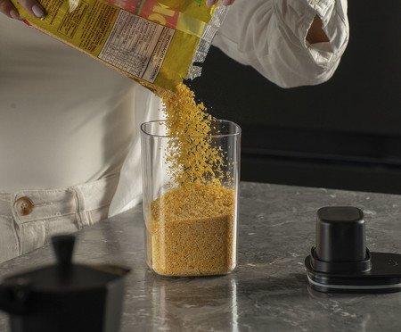 Pote Hermético com Medidor Drop Preto | Westwing