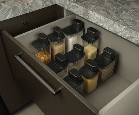 Pote Hermético com Medidor Drop Fechado Preto | Westwing