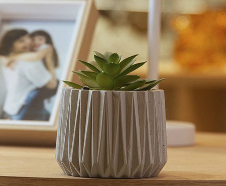 Cachepot com Sucelenta Artificial Prismatto Cinza Cimento | Westwing
