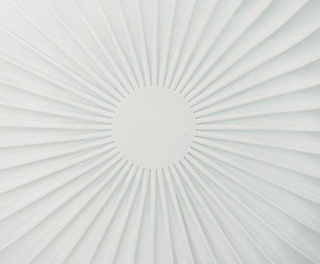 Sousplat branco com filado dourado | Westwing