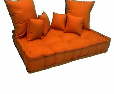 Futon Turco com Almofadas laranja | Westwing