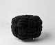 Pufe em veludo Máxi Tricot Preto, black | WestwingNow