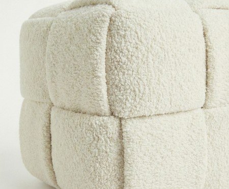 Pufe Cubo em Bouclé Off white | Westwing