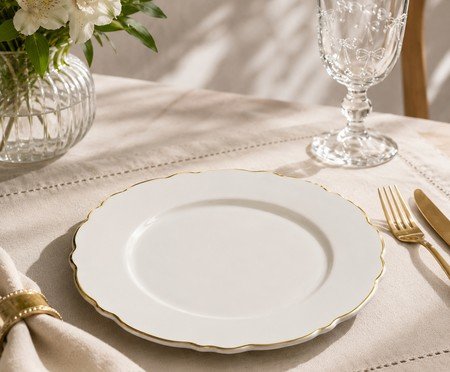 Prato para Sobremesa em New Bone China Royal Classic | Westwing