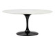 Mesa Saarinen Oval Espirito Santo Base Preta, Preto | WestwingNow