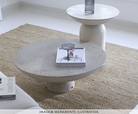 Mesa Lateral Média Brut em Concreto -  Areia | Westwing
