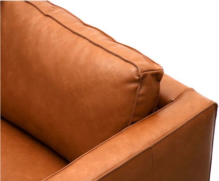 Sofá 3 lugares em Couro Ettore Caramelo | Westwing