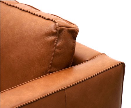 Sofá 3 lugares em Couro Ettore Caramelo | Westwing