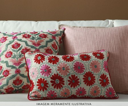 Capa de Almofada Bordada Chanetti com pompoms | Westwing